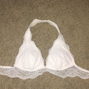 ABERCROMBIE XS WHITE BRALETTE HALTER